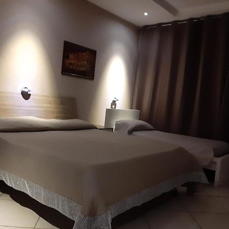 נוצ'י B&B Caffe מראה חיצוני תמונה